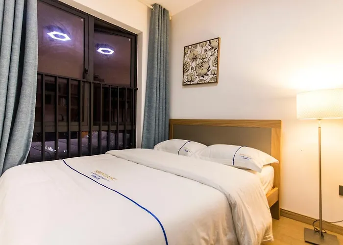 Shengang Executive Apartments -Shenzhen Vanke Cloud City Branch
