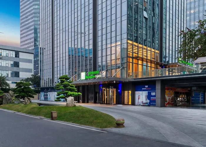 深圳海源城智选假日酒店