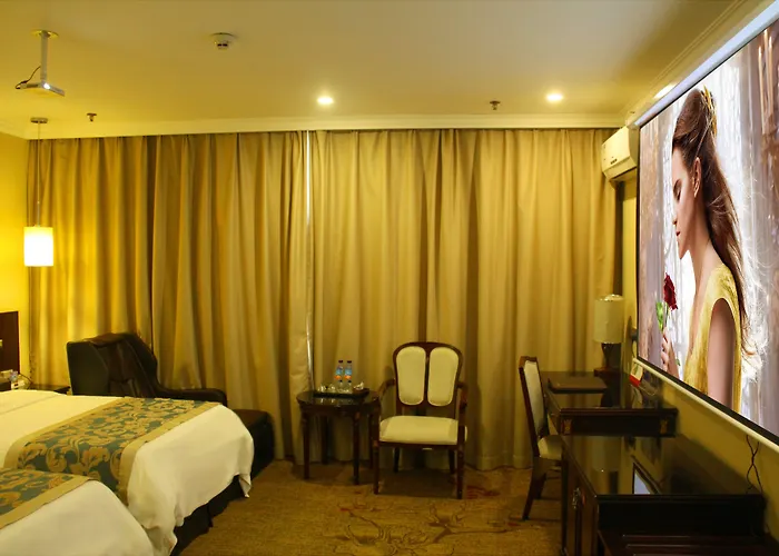 Shenzhen Sunisland Holiday Hotel, Guomao Shopping Center